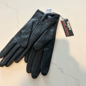 FOWNES leather black gloves